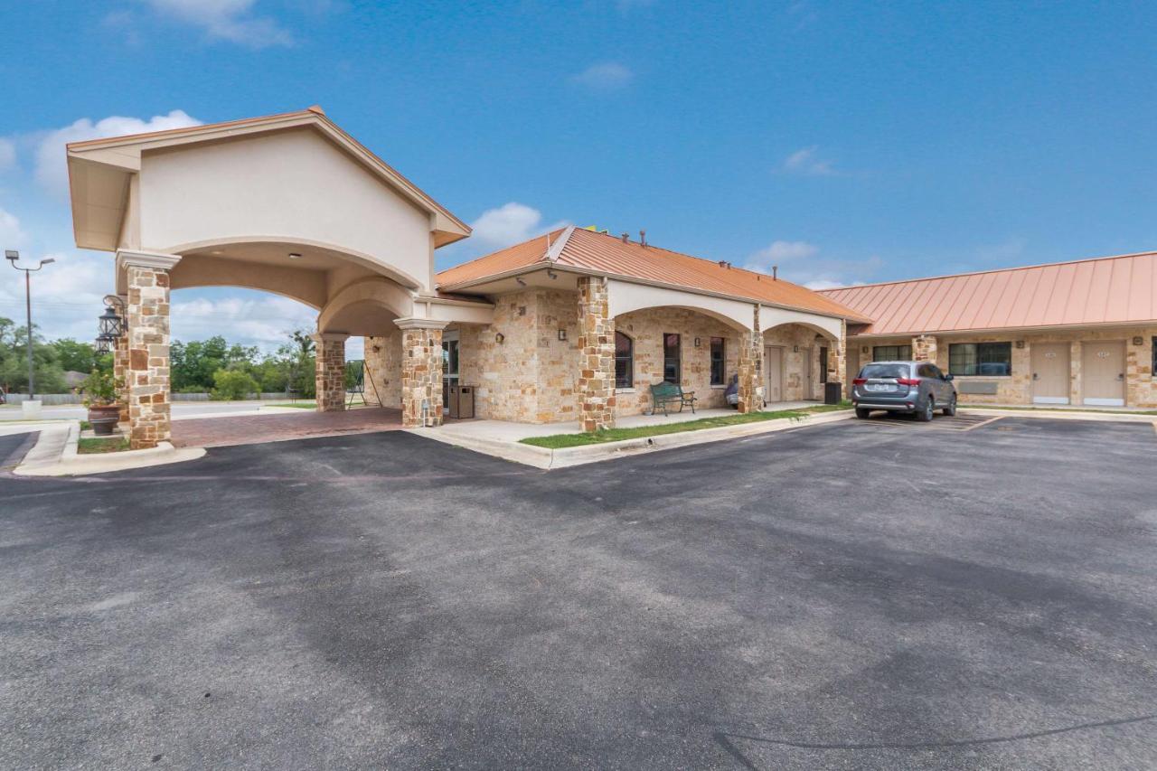 Motel 6 Floresville 外观 照片